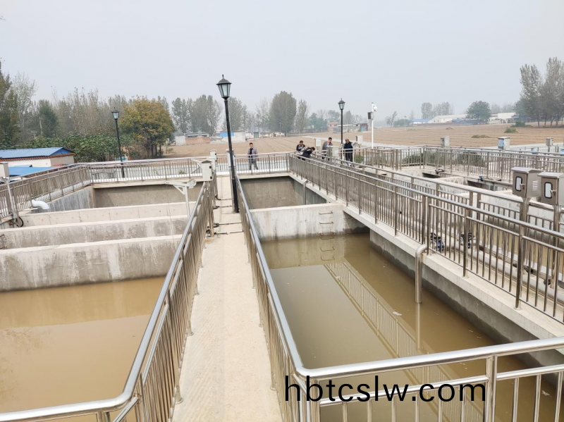 慶(qing)祝公(gong)司濮陽(yang)汚(wu)水(shui)處理(li)項(xiang)目(mu)註水(shui)投(tou)入使(shi)用