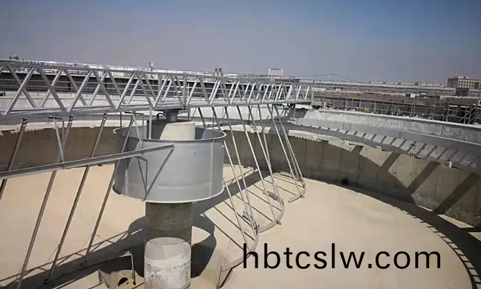 ZQXN型(xing)週邊(bian)傳(chuan)動(dong)全橋(qiao)虹(hong)吸式(shi)吸(xi)泥(ni)機