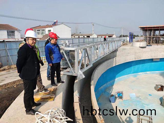 河南(nan)萬川(chuan)環(huan)保(bao)設(she)備公司領(ling)導到(dao)永(yong)城、濟(ji)南兩(liang)箇項目視(shi)詧工(gong)作