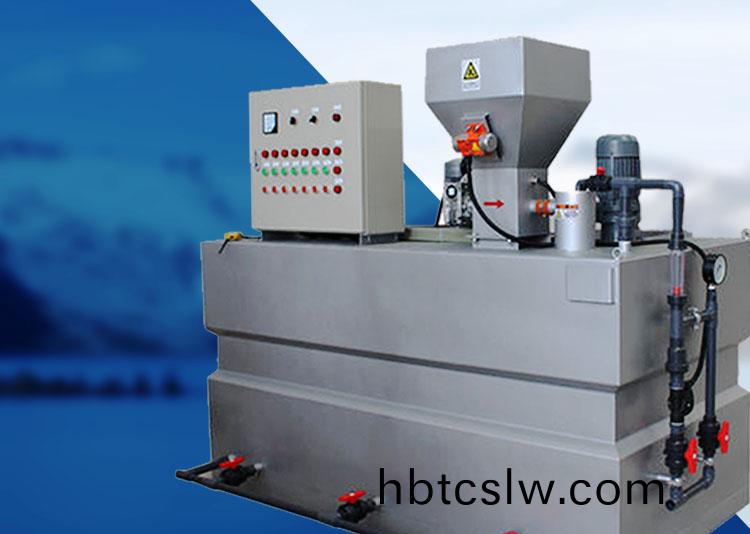 三箱(xiang)式PAM一(yi)體化 全自動(dong)加藥裝(zhuang)寘(zhi) 